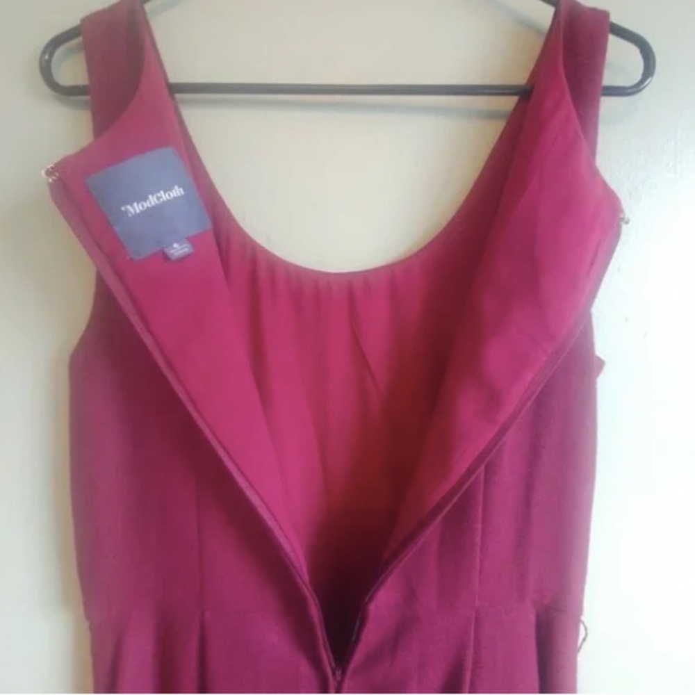 Modcloth raspberry burgundy wool sleeveless midi dress size 6 - Picture 2 of 7